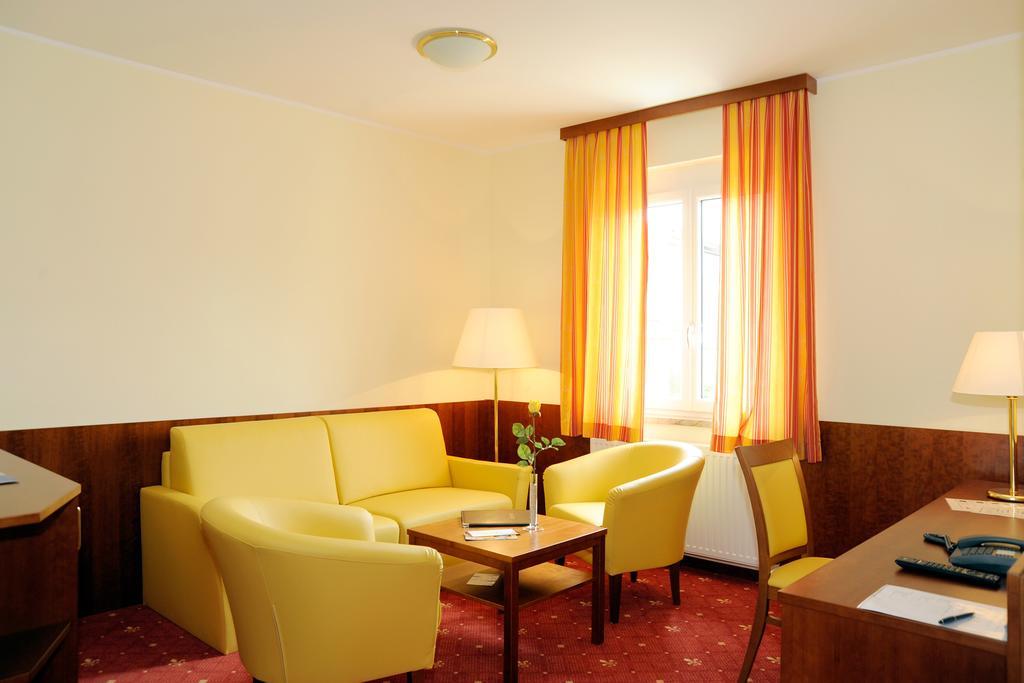 Der Kaiserhof Ried Ried im Innkreis Quarto foto
